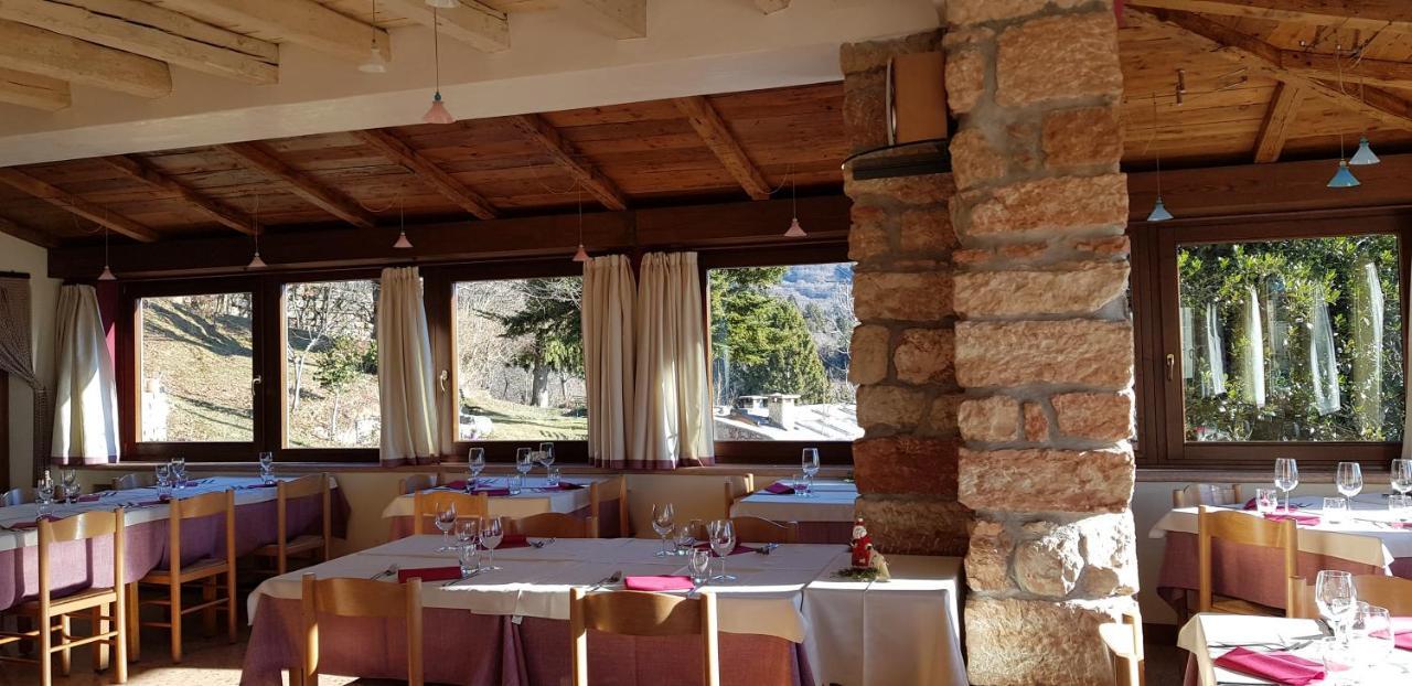 Albergo Ristorante Leso Bosco Chiesanuova Buitenkant foto