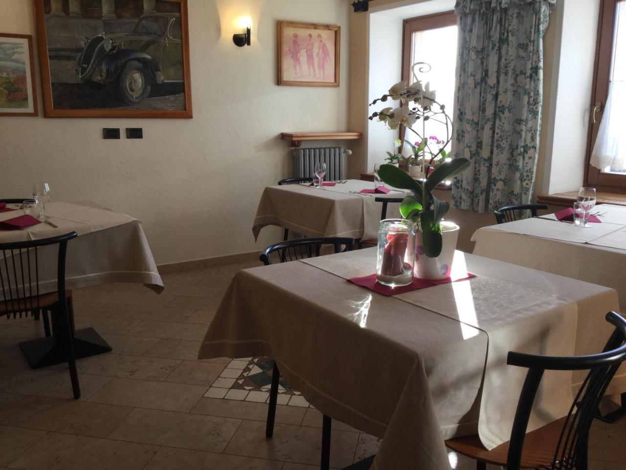 Albergo Ristorante Leso Bosco Chiesanuova Buitenkant foto